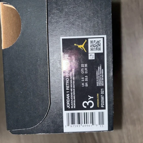 Nike Jordan Retro 1 “Latte”